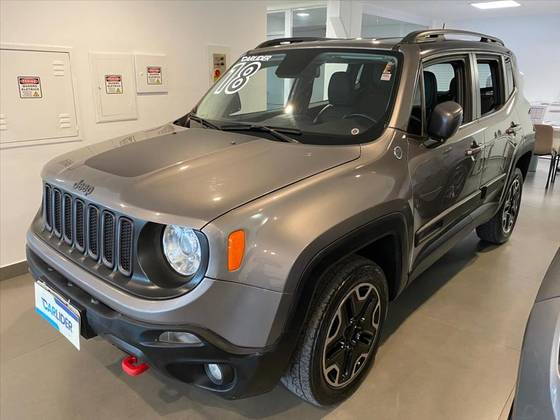 JEEP RENEGADE 2.0 16V TURBO DIESEL TRAILHAWK 4P 4X4 AUTOMÁTICO JEEP RENEGADE 2.0 16V TURBO DIESEL TRAILHAWK 4P 4X4 AUTOMÁTICO